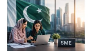 بینک کاؤنٹر پر خواتین کاروباریوں کی نمائندہ تصویر