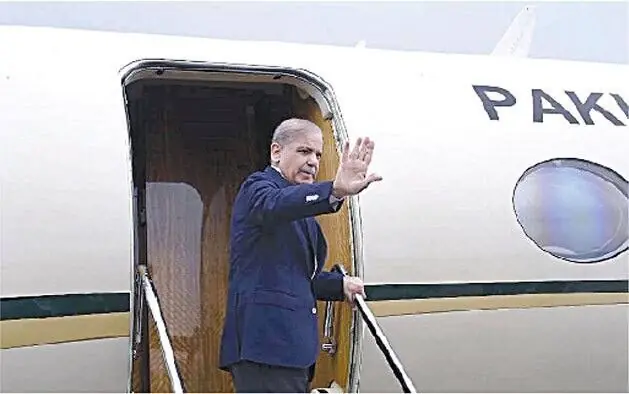 وزیراعظم شہباز شریف روانگی سے قبل سرکاری دورے کے لیے تیار