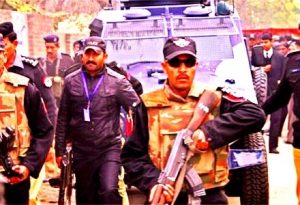 دادو میں چانڈیو قبیلے کے دو گروپوں میں مسلح تصادم، آٹھ افراد ہلاک، دو زخمی | لمحہ نیوز