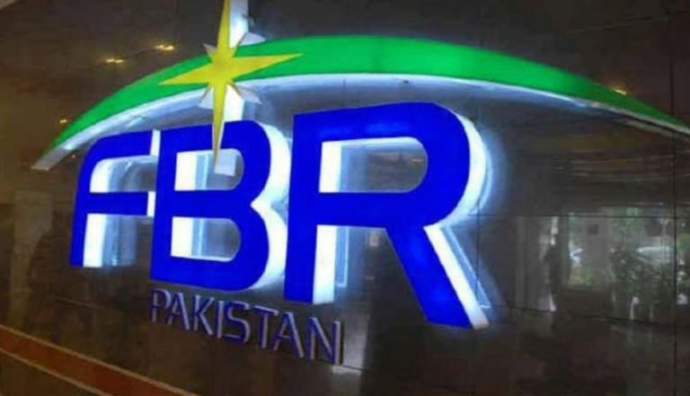 ایف بی آر نے شوگر ملز میں ٹیکس افسران تعینات کر دیے | لمحہ نیوز