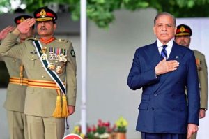 قومی اسمبلی کا اجلاس، وزیرِ دفاع بل ایوان میں پیش کرتے ہوئے