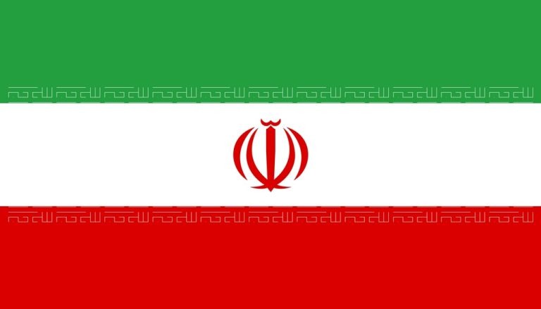 تہران کی سڑکوں پر معمولی زندگی اور شہری مشکلات کی منظرکشی