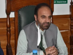 الیکشن کمیشن کے ڈائریکٹر جنرل شمشاد اختر کے بارے میں خبر، ٹانک میں حملے کی تصویر کا منظر