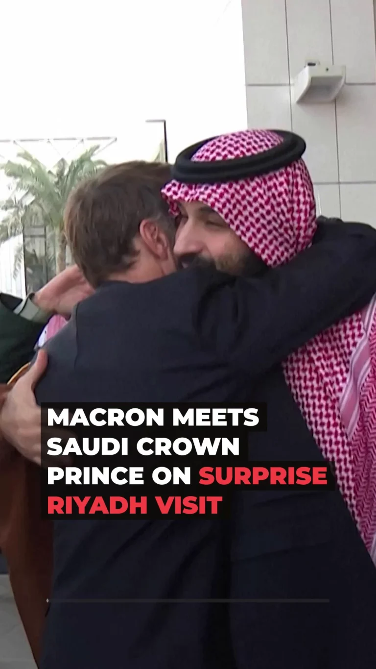 ریاض میں مکرون اور محمد بن سلمان کا ملاقات کا منظر