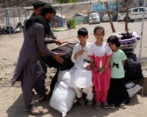 تورخم سرحدی گذرگاہ کے نزدیک جھڑپوں سے متاثرہ علاقے کا انتظامی منظر