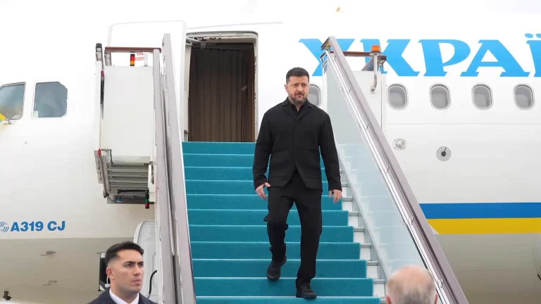 زیلنسکی اور ان کی ٹیم استنبول پہنچے، ایردوغان سے ملاقات متوقع