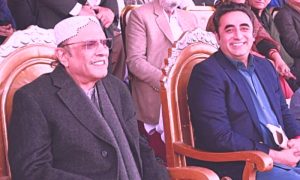 بلاول اور آصف زرداری کی مذاکراتی کوششیں بار بار تاخیر کی وجہ سے ناکام، گفت و گو نظر نہیں آتے | لمحہ نیوز